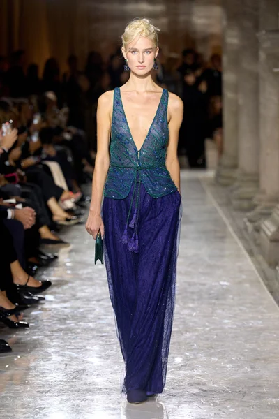 Look 68